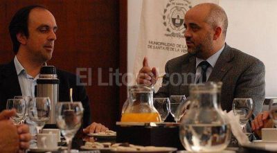 Corral y Palo Oliver realizar�n gestiones por el nuevo puente