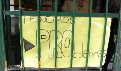 Por las tomas de colegios, el PRO no competir� en los centros de estudiantes