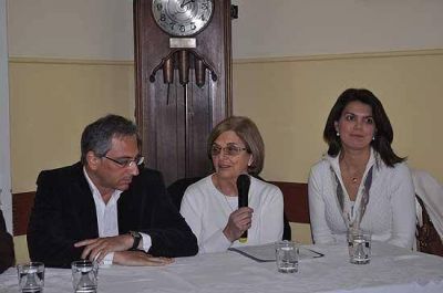 Incluir�n una �Cuota Solidaria� en la factura de agua para ayudar al Hogar de Ancianos