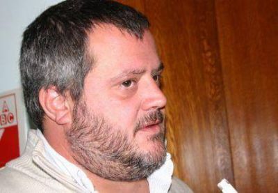 Edil radical denunci� que Acci�n Marplatense discrimina a bat�n.