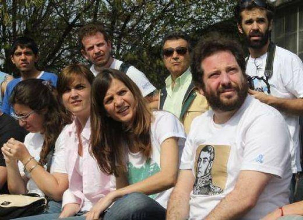 Pi�as van, pi�as vienen� �los muchachos se entretienen?