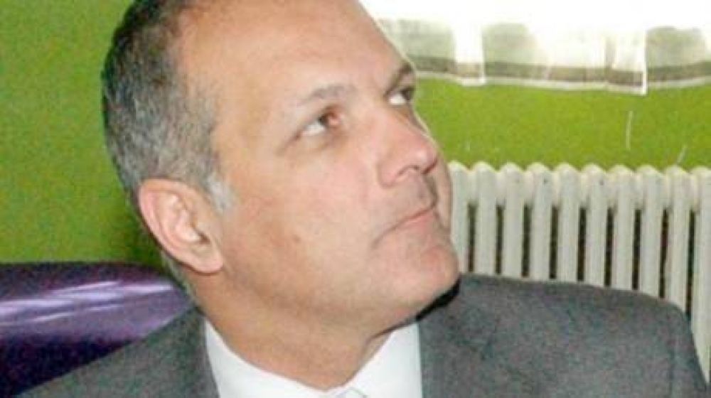 Buzzi habl de Kiko y Kako pero no explic la razn de sus gastos