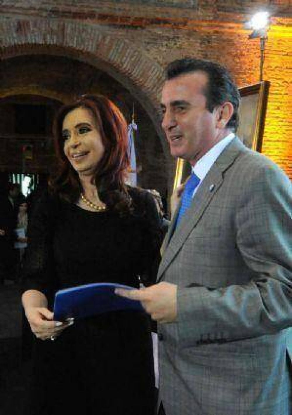 P�rez rechaza promulgar l�mites a los intendentes