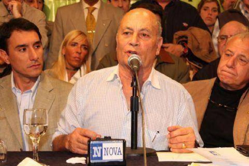 El �Momo� Venegas present� su nuevo partido pol�tico: �Este pa�s no admite m�s errores�