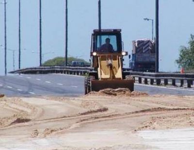 �Por qu� se frenaron las obras viales en la Ruta 8?