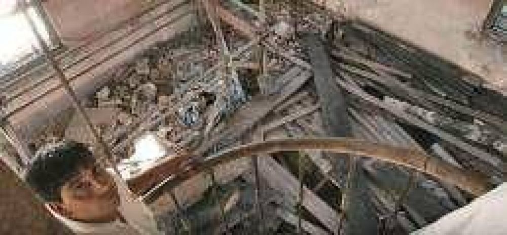 La Naci�n girar� $ 3,5 millones para arreglar la c�pula de Derecho 