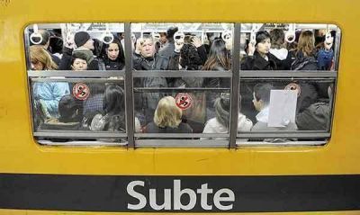 El Presupuesto de la Ciudad no contempla financiar el subte y aumentar�a el valor del pasaje