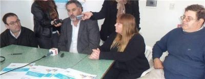 �Planteamos la recolecci�n de firmas y el debate de no reformar la Constituci�n�