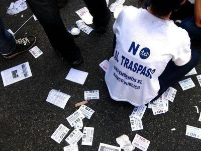 Banco Ciudad busca incluir el traspaso de fondos a la negociaci�n con el Gobierno