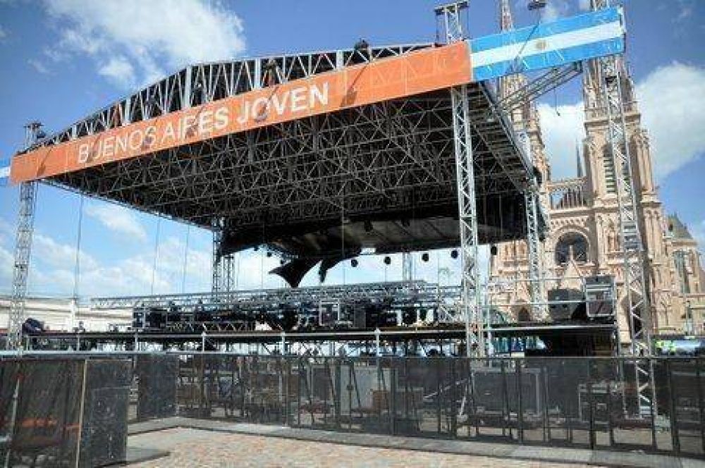 El programa completo de la fiesta en Plaza Belgrano