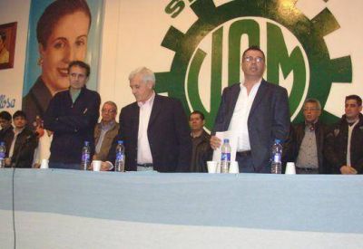 Lobato reasumi� en la UOM San Mart�n acompa�ado por Cal� y Katopodis