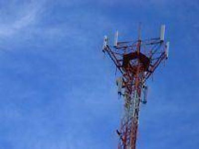 Vecinos de G�emes denuncian que se colocan m�s antenas en el casco c�ntrico
