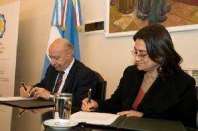 Convenio para cr�ditos destinados a microemprendimientos y pymes locales