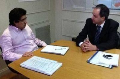 Organiz� un f�tbol para evitar represalias