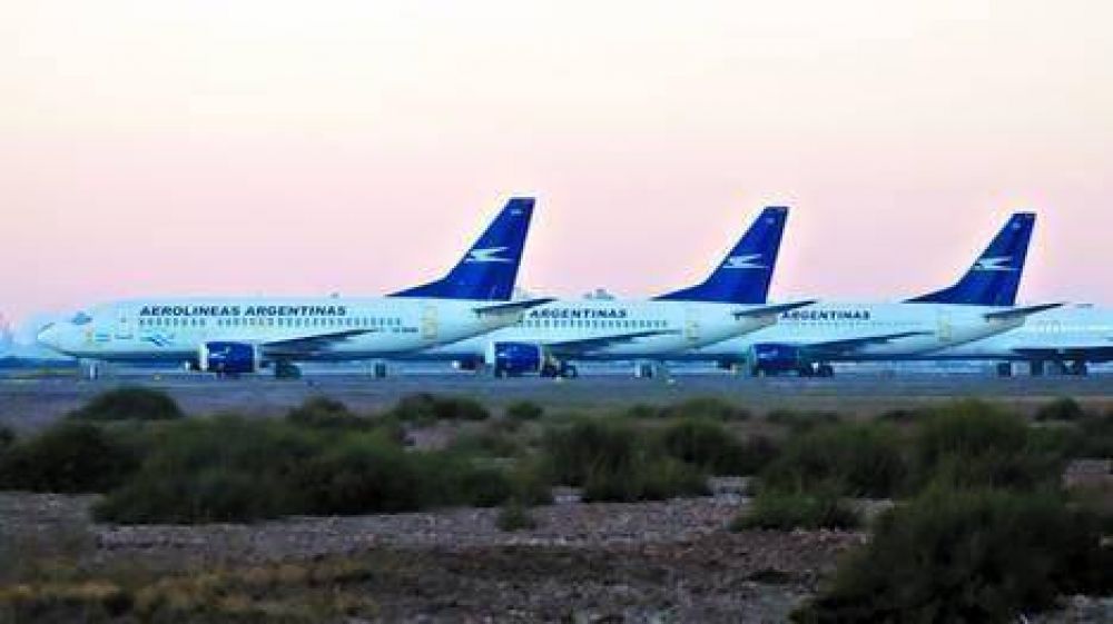 Aerol�neas no le hace caso a Abal: duplica los vuelos a Miami