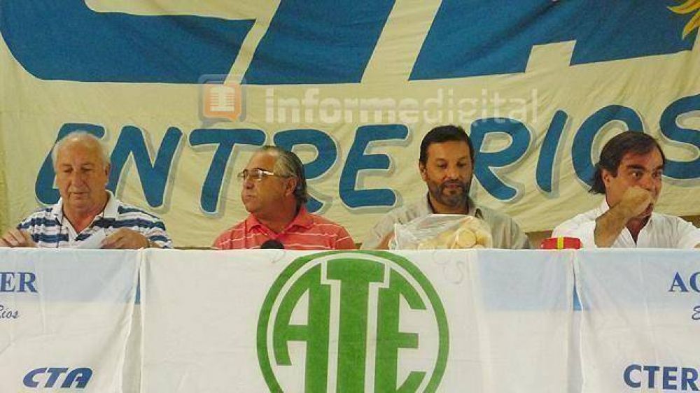 ATE le insisti� a Smaldone por la apertura de las paritarias