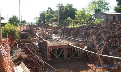 Colombi visita Virasoro para inaugurar un jard�n y un SUM