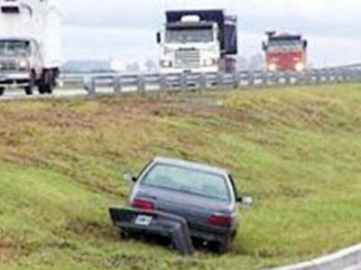 Un fiscal investiga los reiterados despistes en la autopista a C�rdoba