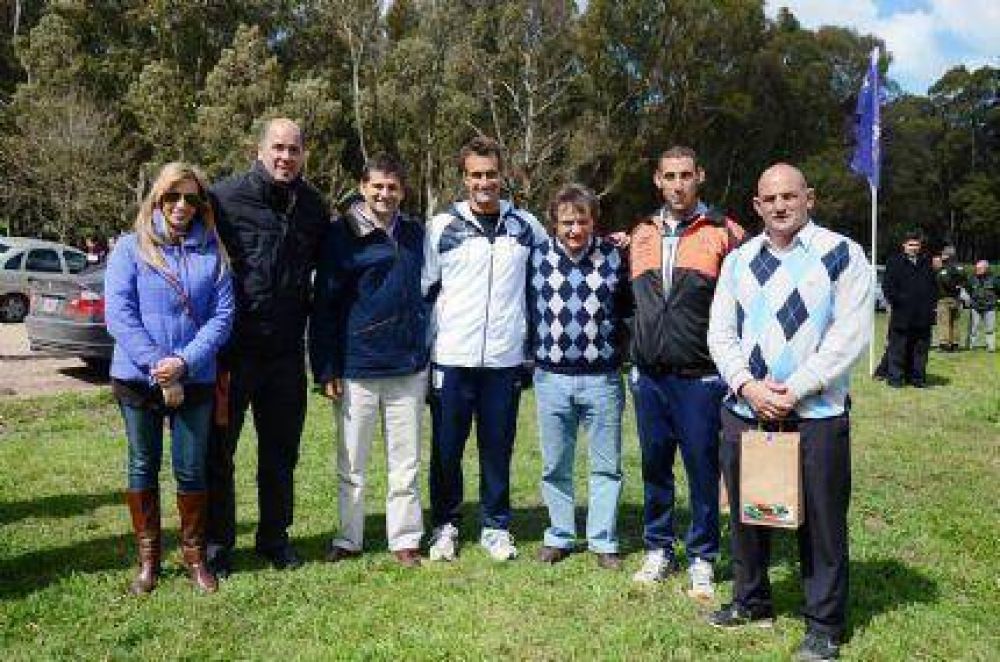  Se larg� la Regata �D�a de la Primavera� en la Laguna de los Padres