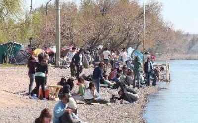 En su d�a, los estudiantes colmaron calles y plazas con su colorido festejo