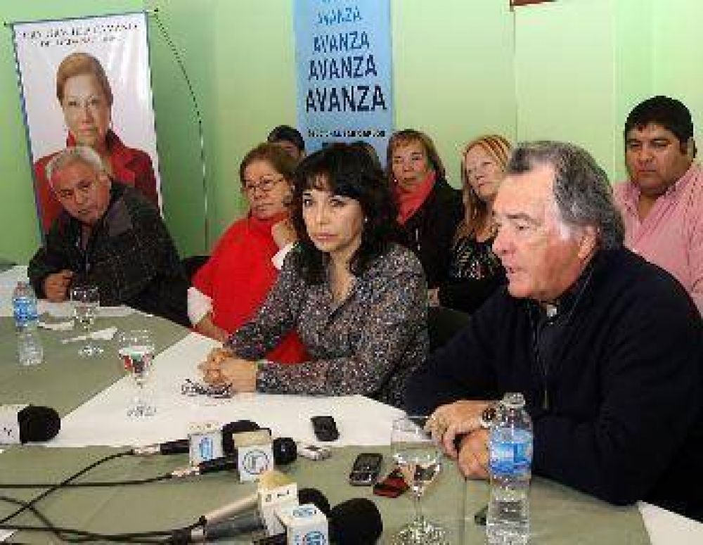 Cama�o y Barrionuevo abren frente en Bariloche