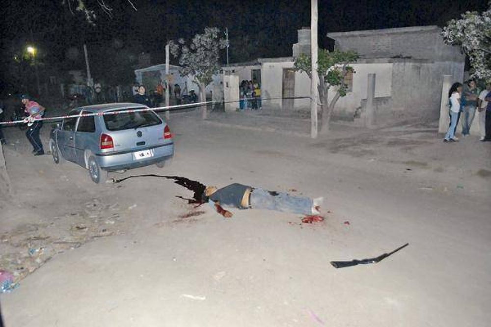 Asesin� a su pareja y luego se suicid� al dispararse en la cabeza con una escopeta