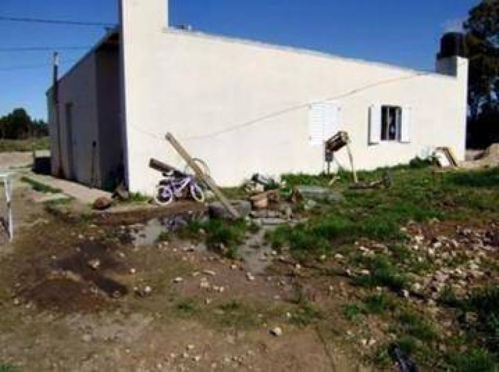 Queja de vecinos de Barrio Ciclista por p�rdidas de agua
