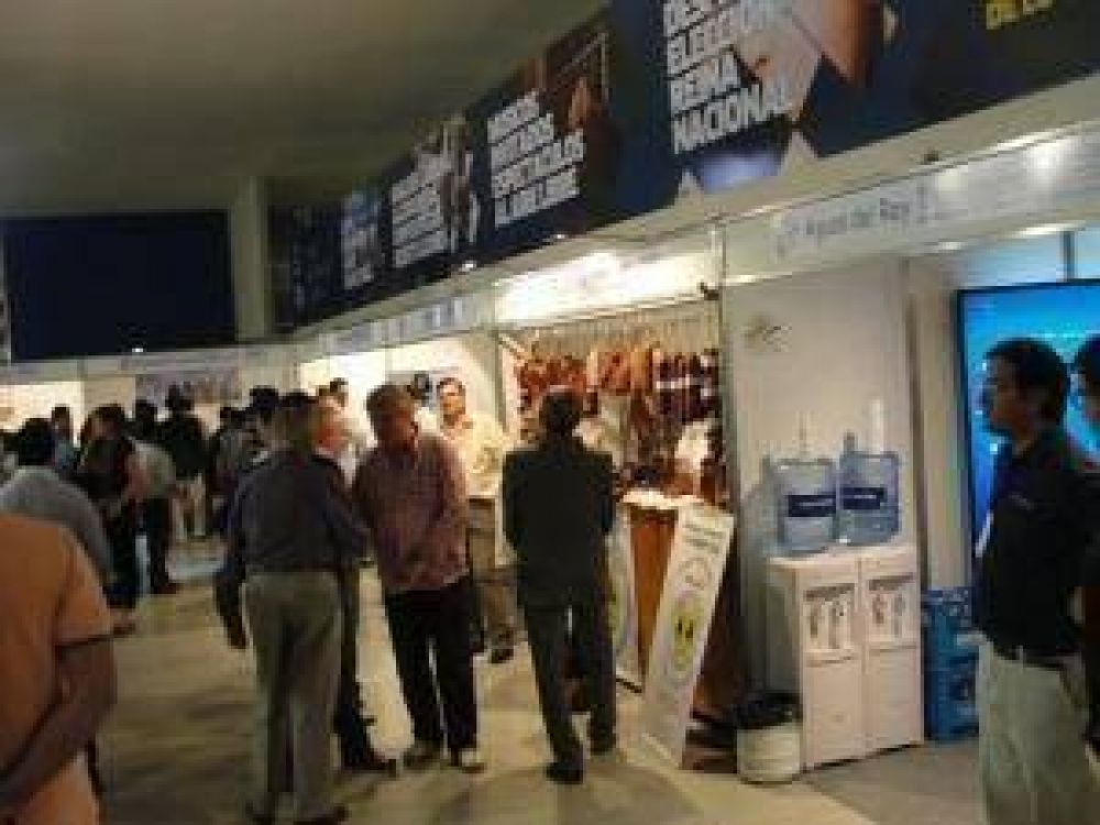 Destacan la producci�n de empresas chaque�as en la Expo Pro Chaco