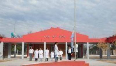 El gobernador inaugur� el edificio de la EGB N� 806 del Paraje Alta Esperanza