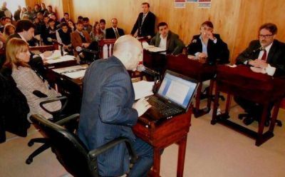 Bocchicchio le solicit� a Sciurano "que modere su discurso apocal�ptico�