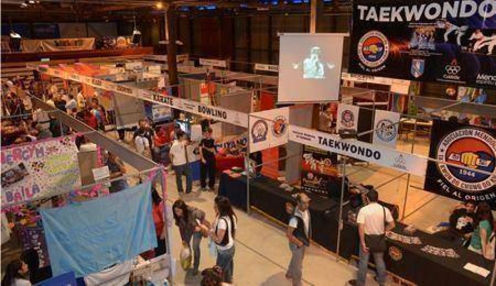 Comenz� la 3ra edici�n de la Feria del Deporte provincial