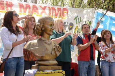 Beder Herrera encabez� Encuentro de Mujeres Justicialistas en Famatina