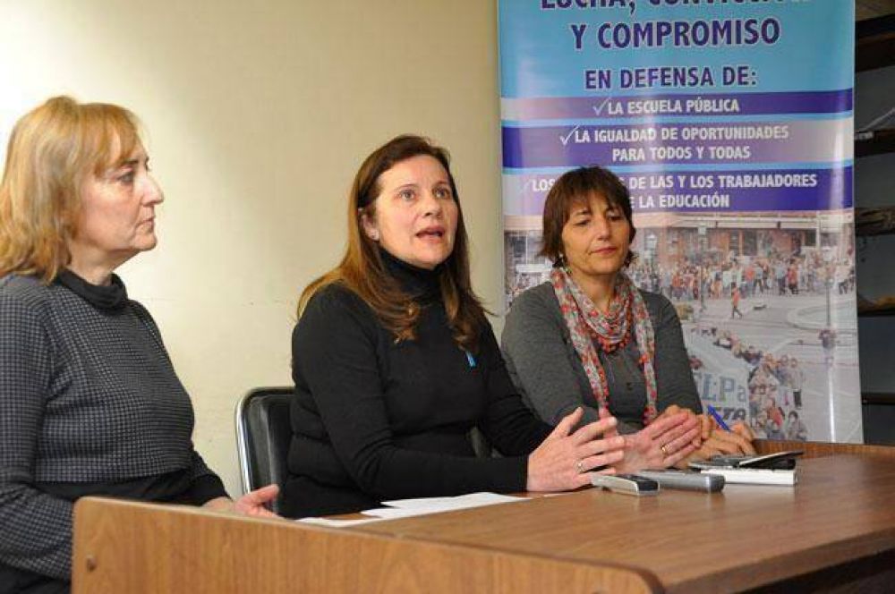  Utelpa advierte que "el gobierno tiene la obligaci�n de dar una respuesta"