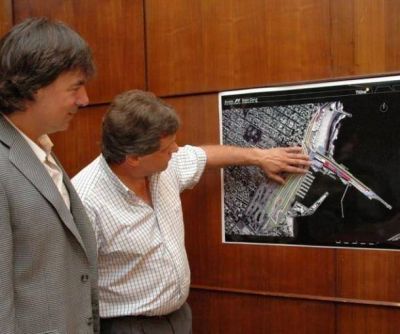 Autoridades de Turismo plantean que la F�rmula Uno vendr�a en 2014