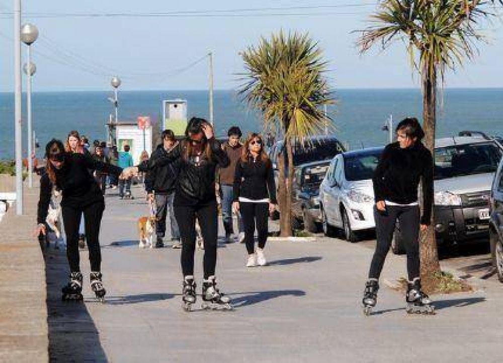 La costa marplatense fue una vez mas , la elegida por miles de turistas que ocuparon el 80% de las plazas hoteleras