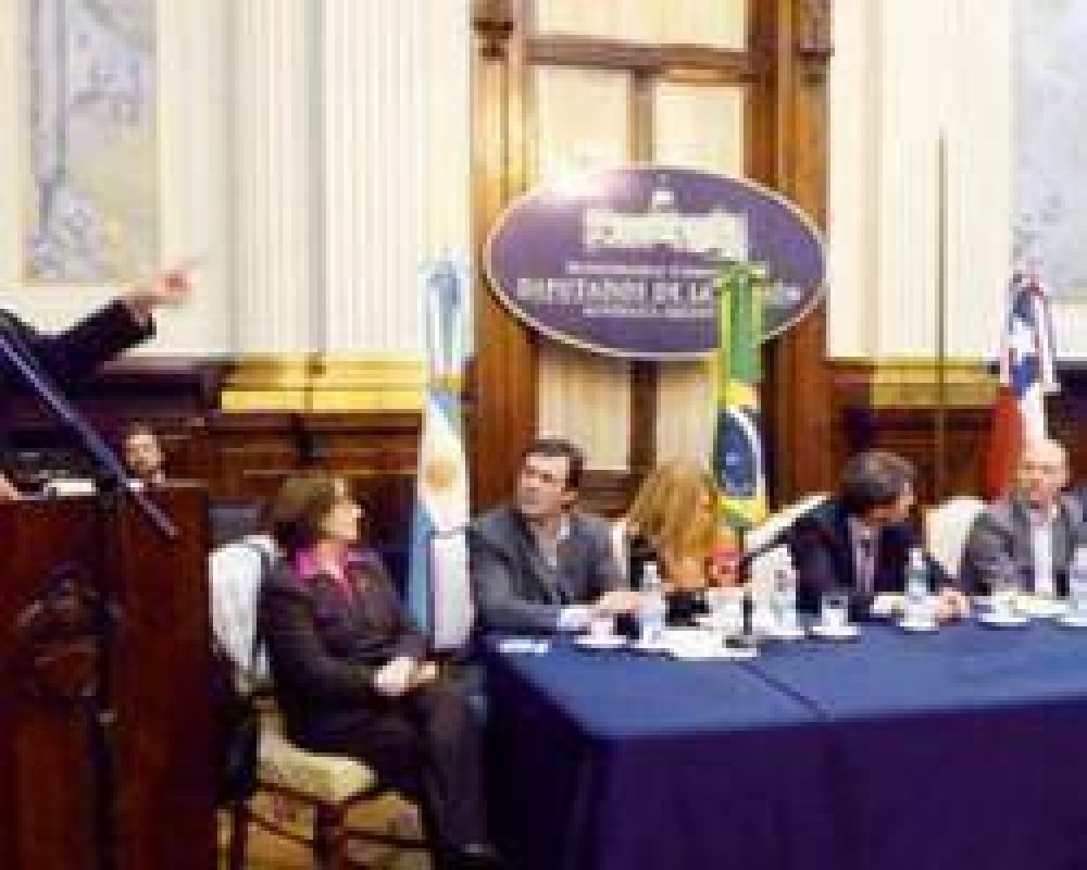  Aseguraron el financiamiento: Agua Negra entr� en el presupuesto 2013