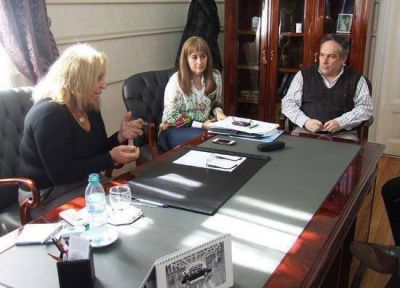 La Jefa Comunal Giroldi mantuvo una reuni�n de trabajo con Autoridades del Colegio de Magistrados