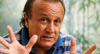 Del Sel denunci� intenci�n oficialista de "comprar votos"