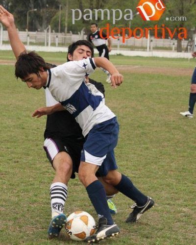 Copa Liga Pampeana: Independiente empat� y Pico FBC le gan� al �Lobo� de Larroud�