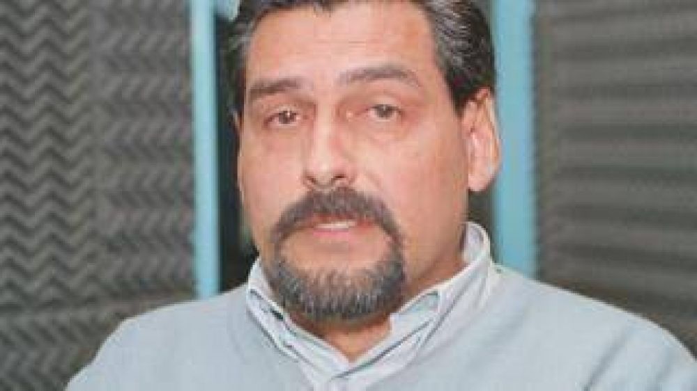 �Antes de rearmar el Frente C�vico, Castillo debe saldar la deuda que tiene con el radicalismo�