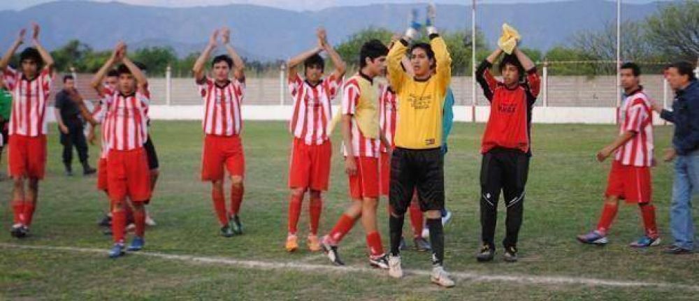 En Las Chacras, Coronel Daza est� c�modo arriba