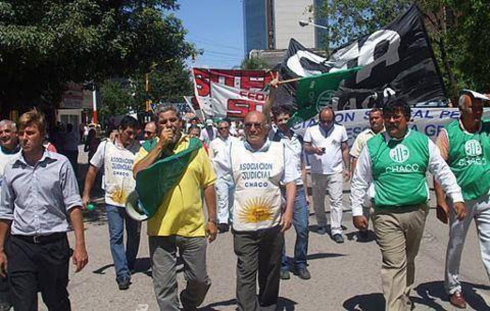 Jornada de protesta convocada por la Multisectorial y la CTA