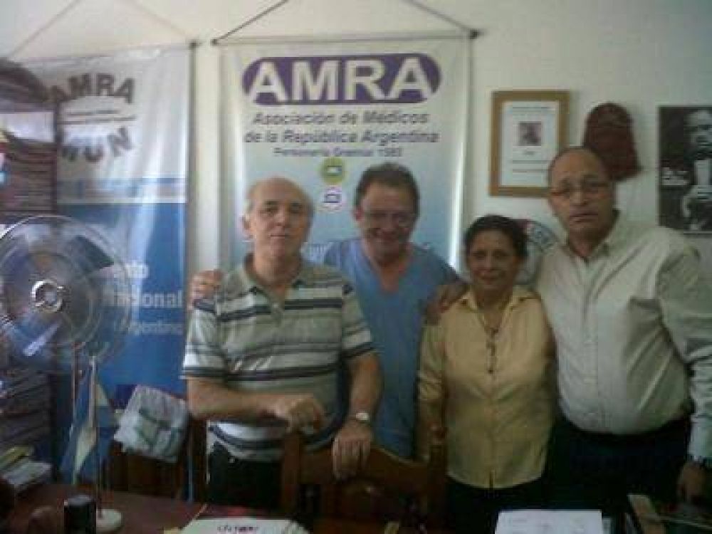 M�dicos denunciaron ante el diputado nacional Sant�n la dram�tica situaci�n de la salud formose�a