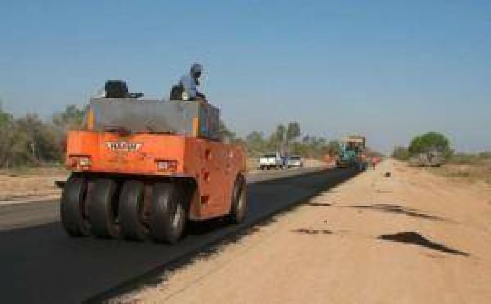 Avanza el proceso para obra de pavimento de unos cien kil�metros sobre la estrat�gica ruta 20