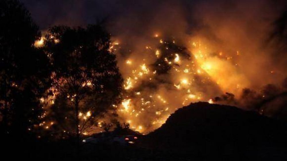 Alarma entre vecinos de San Andr�s por un incendio en Pacar� Pintado