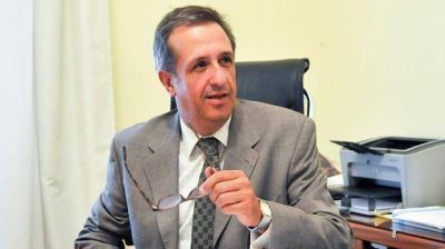 Chubut inicia en Buenos Aires ronda de negocios por la emisi�n de letras