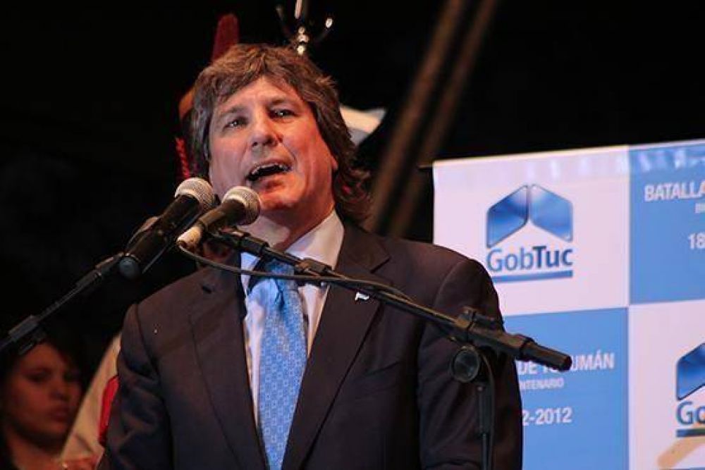 Boudou: "el Gobierno trabaja para los 40 millones de argentinos"