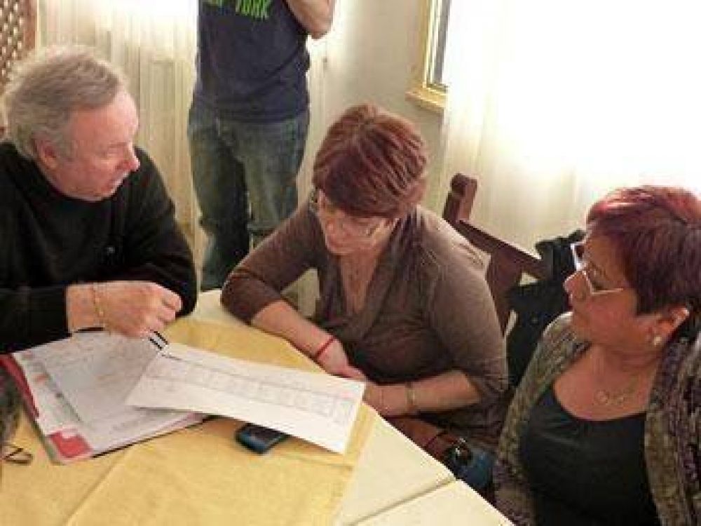 Fuerte contrapunto entre Maz� y Peralta