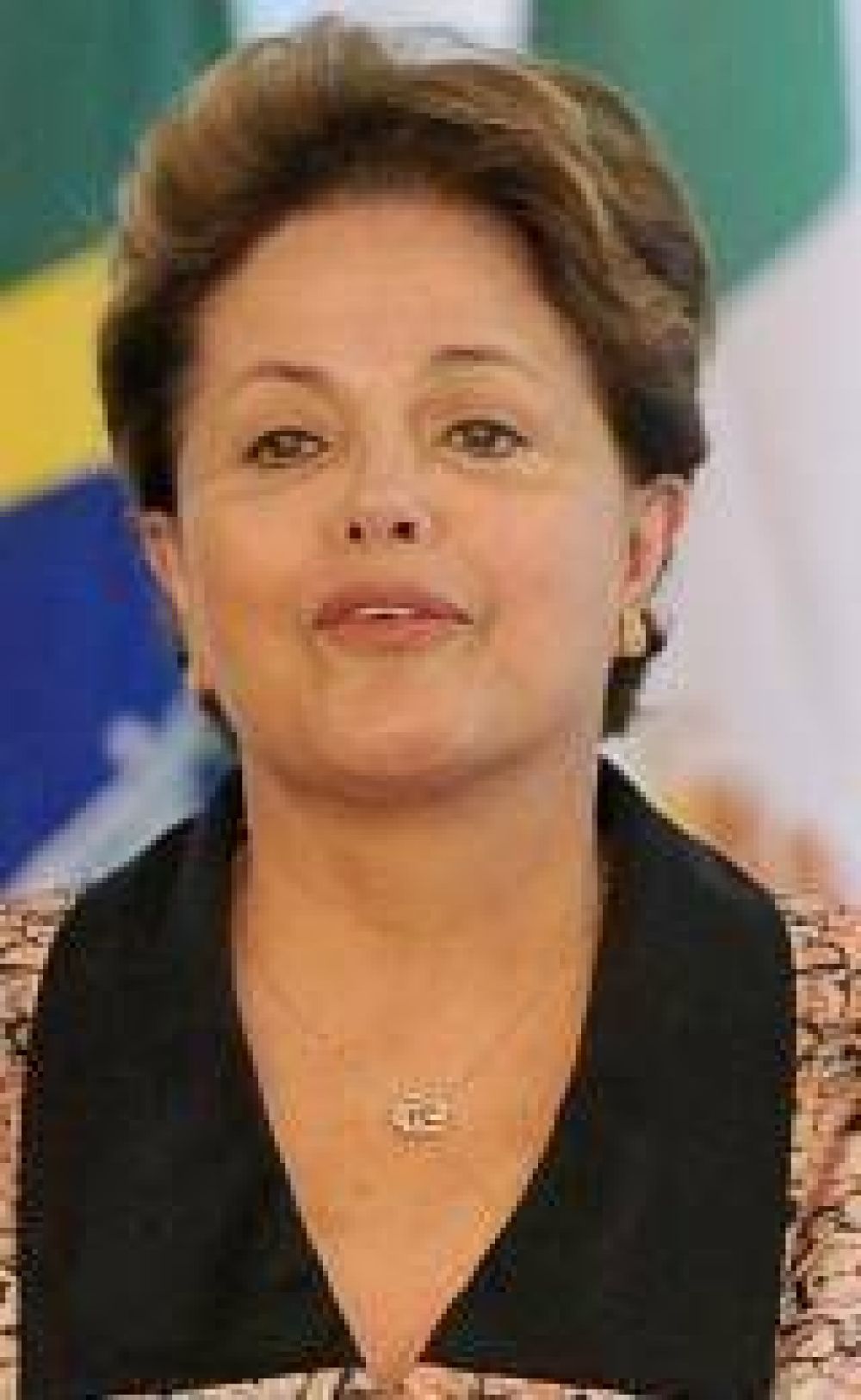 Rousseff analiza flexibilizar las leyes laborales