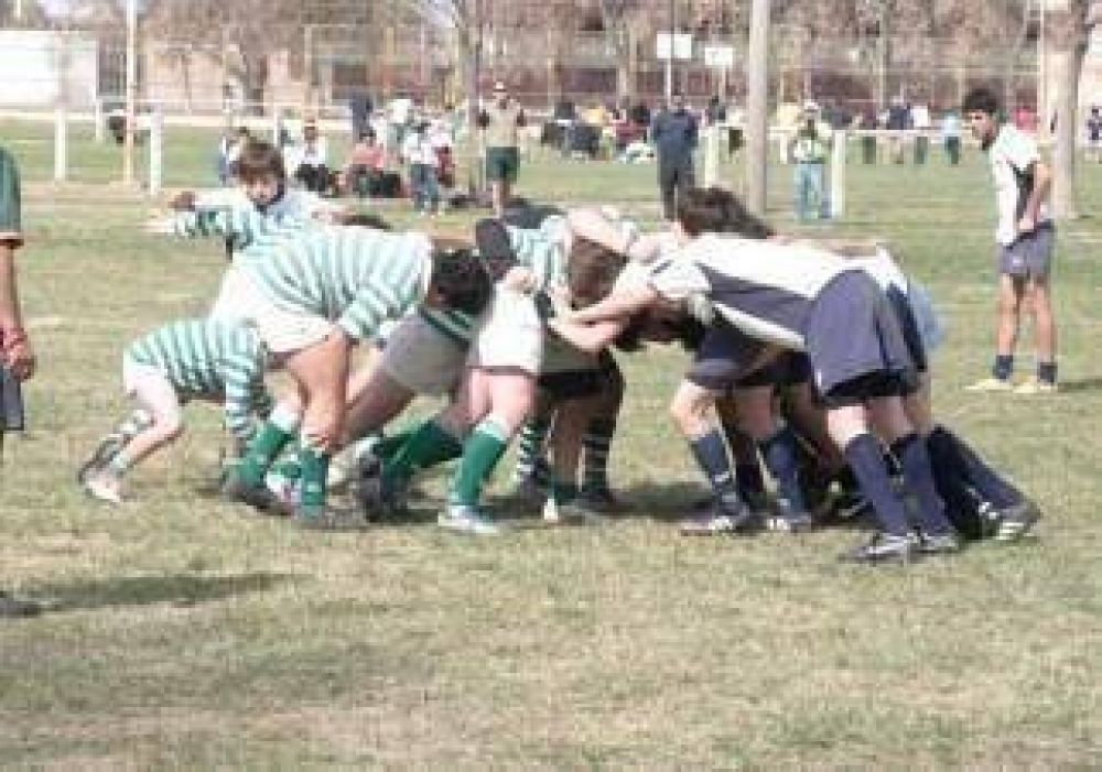 M�s de 500 jugadores en el multitudinario de rugby 